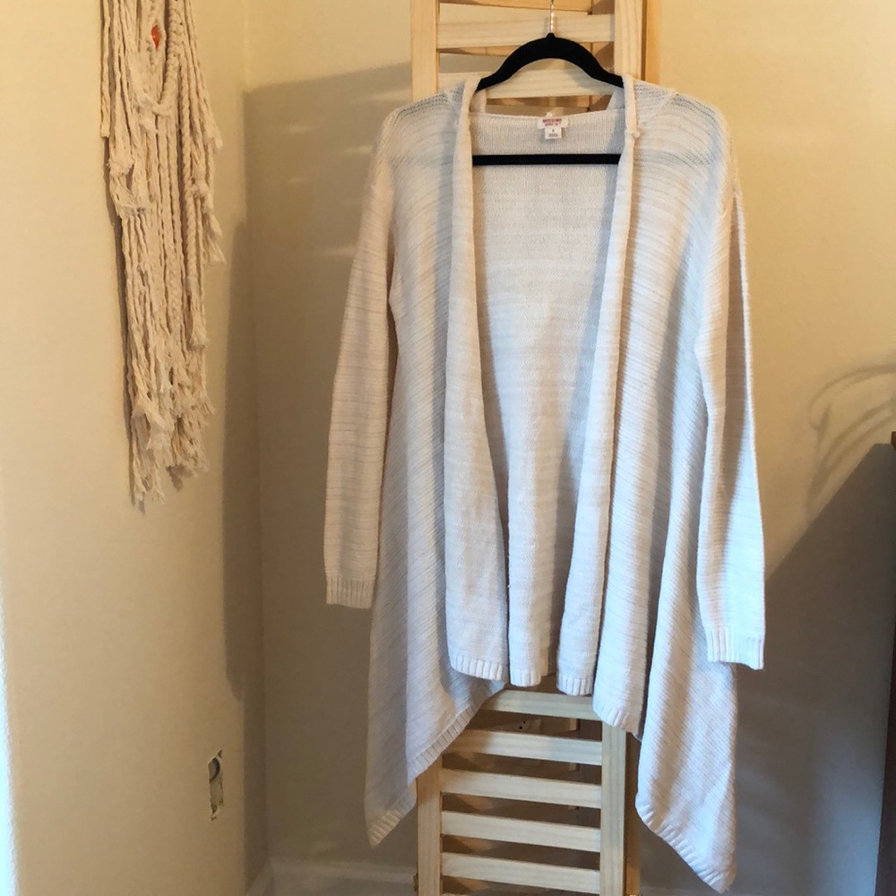 Knit sweater